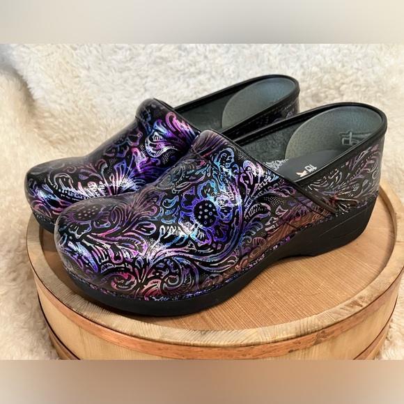 EUC Dansko XP 2.0 Professional Rainbow Black Floral Leather Slip-on Clogs Sz 9 - Picture 3 of 9
